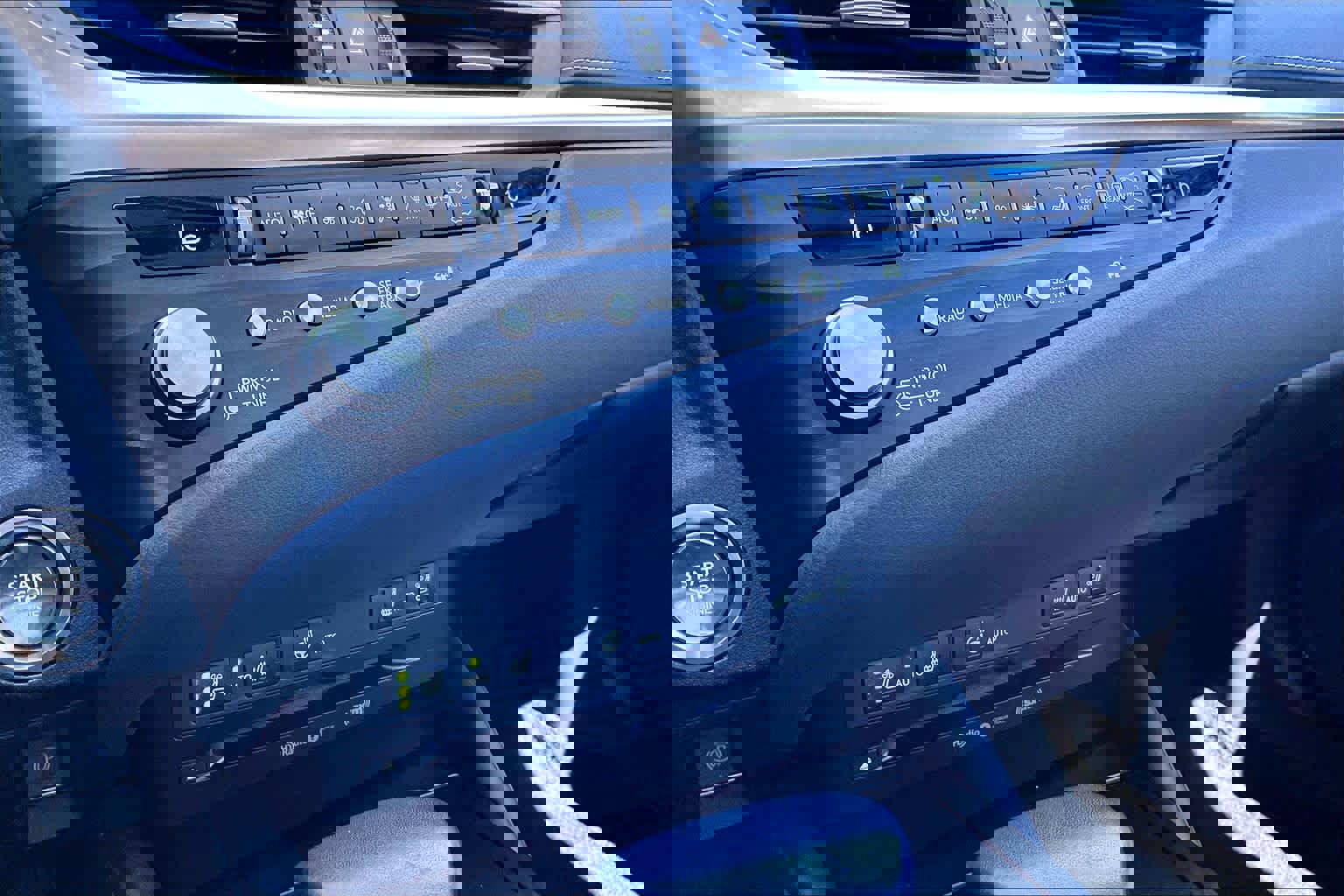 Used 2021 Lexus ES 350 w/ Premium Package image 34