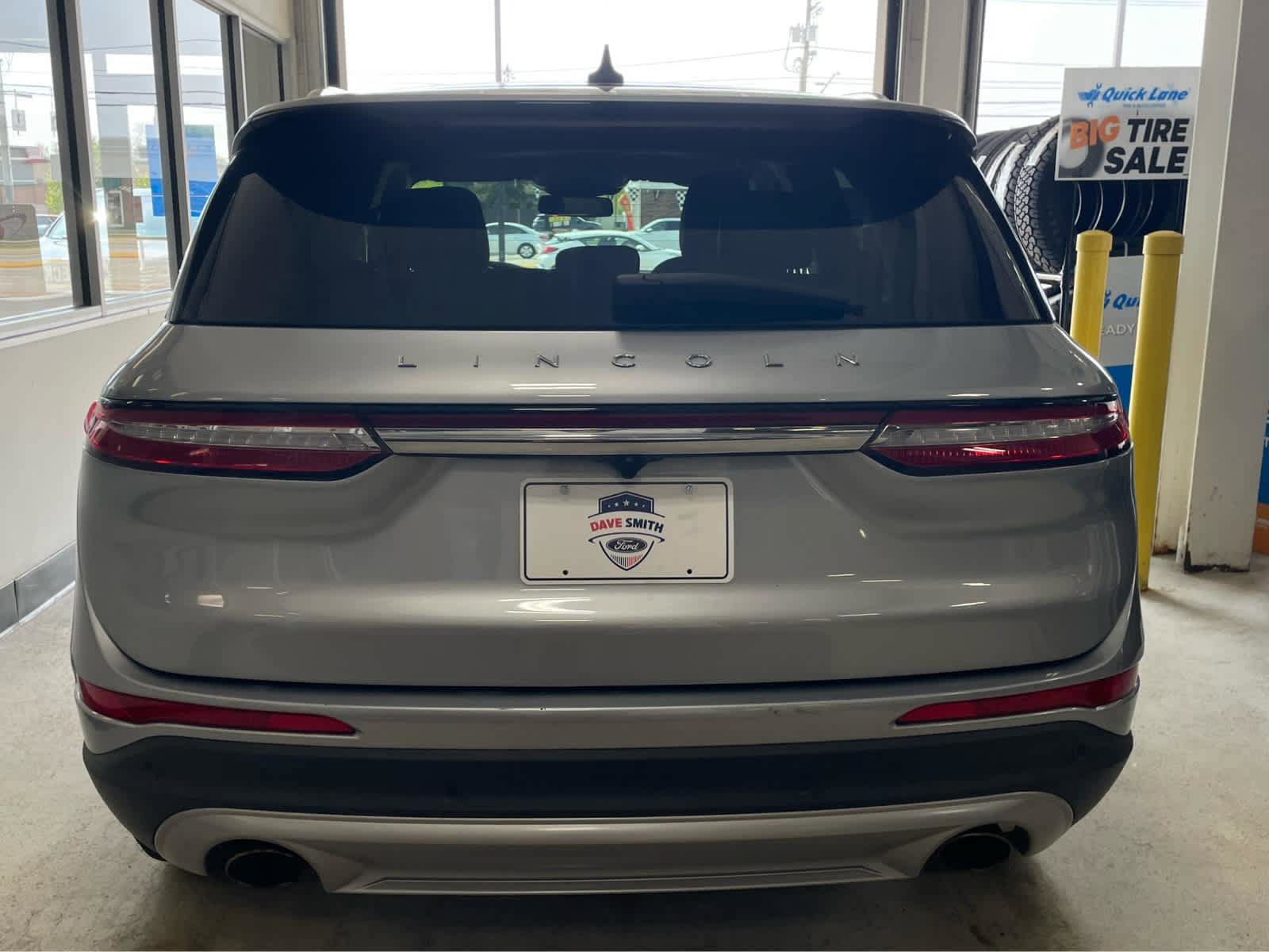 Used 2021 Lincoln Corsair AWD w/ Premium Package image 8