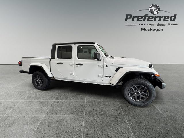 New 2026 Jeep Gladiator Sport AWD/4WD image 8