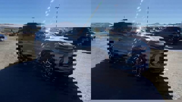 New 2025 Chevrolet Blazer RS w/ Driver Confidence II Package image 2