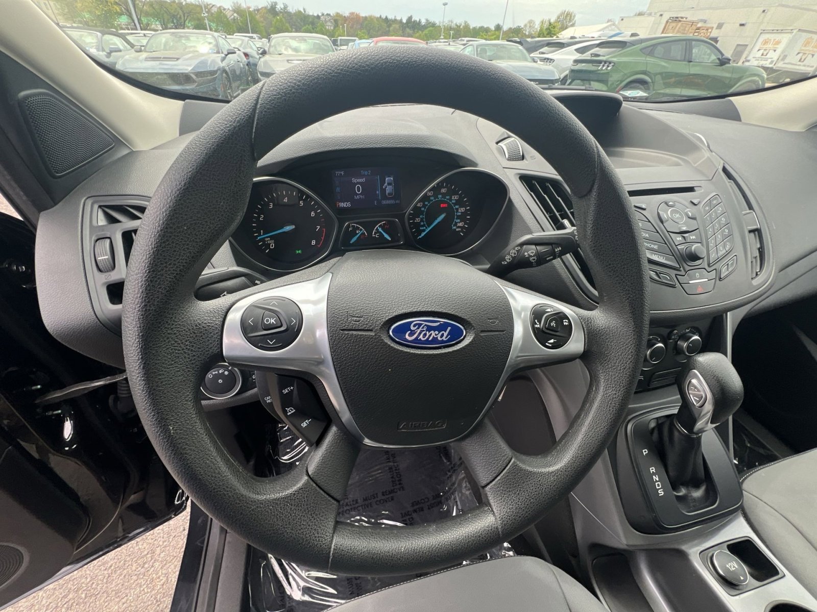 Used 2015 Ford Escape SE image 24