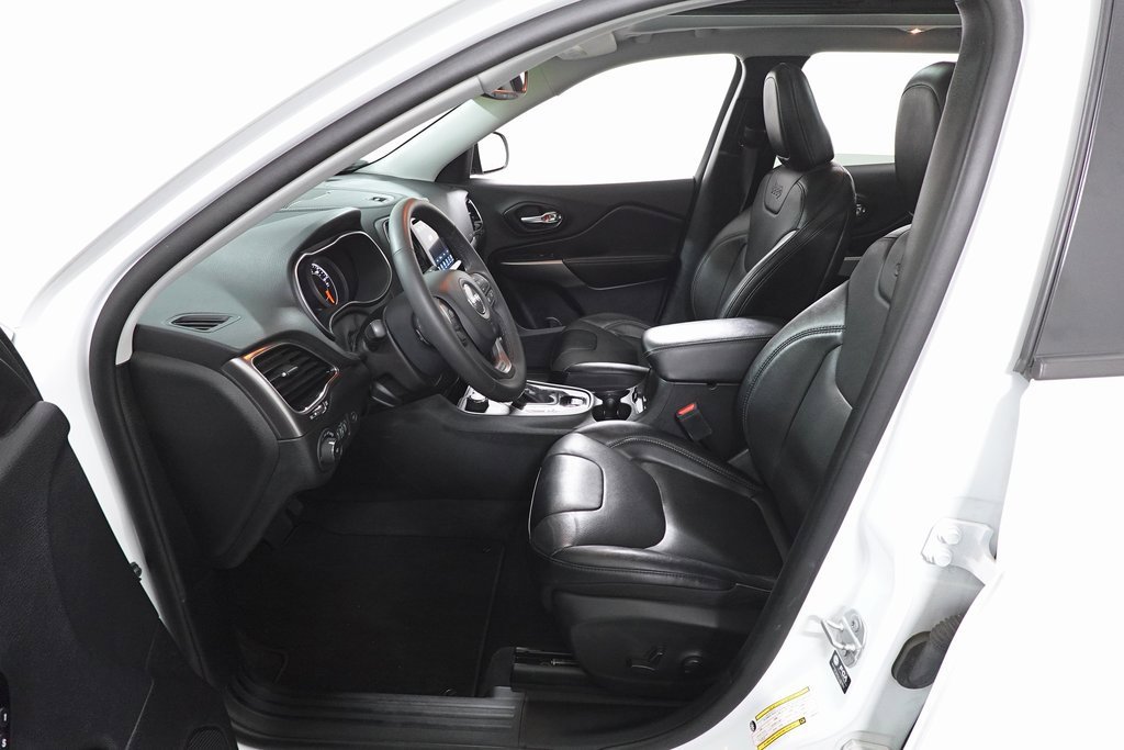 Used 2022 Jeep Cherokee Limited image 9