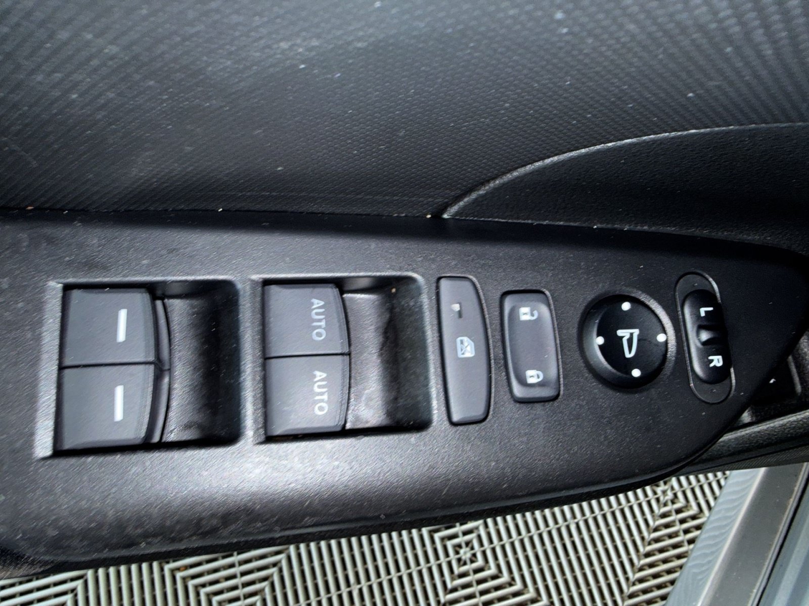 Used 2021 Honda Civic LX image 15