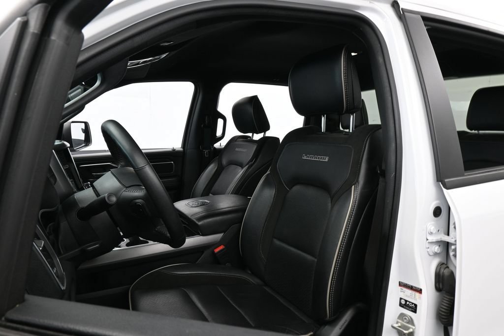 Used 2024 RAM 1500 Laramie RWD image 10