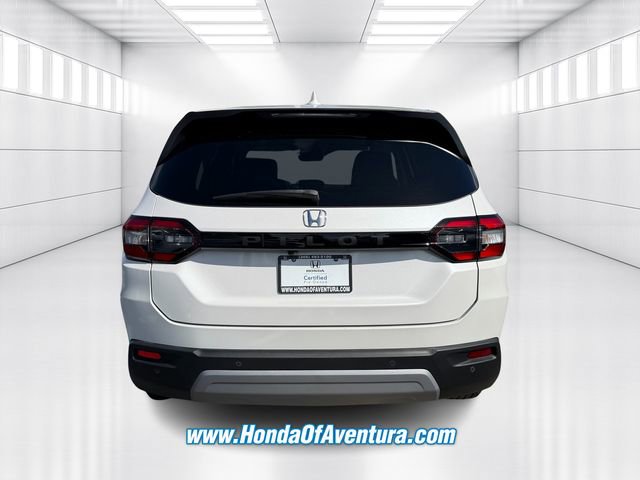 Certified 2024 Honda Pilot EX-L image 3