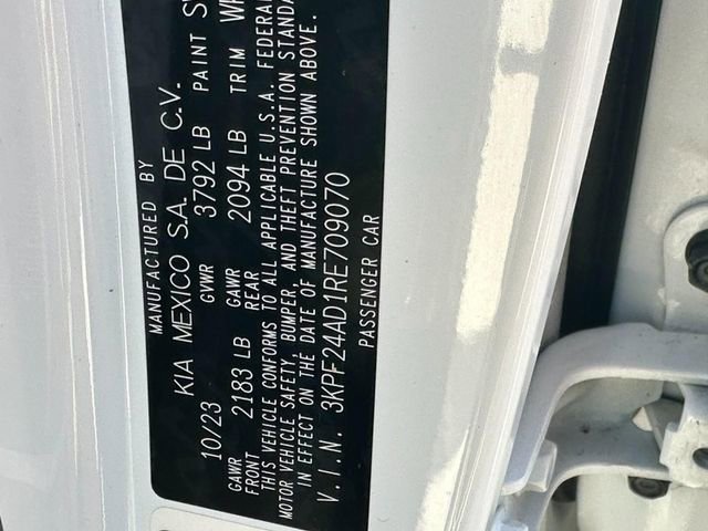 Used 2024 Kia Forte LXS w/ LXS Technology Package image 21