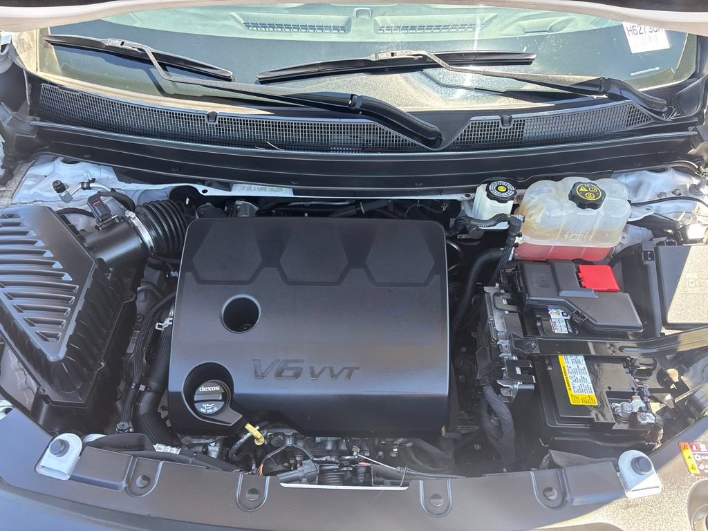 Used 2021 Chevrolet Traverse RS AWD/4WD image 33