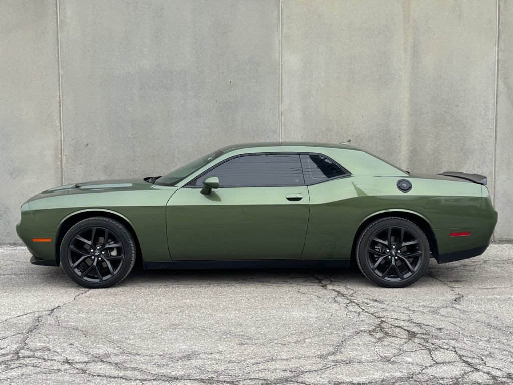 Used 2022 Dodge Challenger SXT w/ Blacktop Package image 24