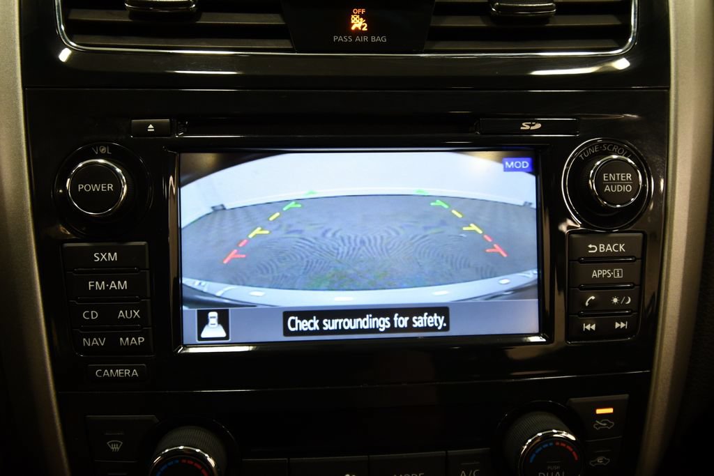 Used 2015 Nissan Altima 2.5 SL w/ Technology Package FWD image 25