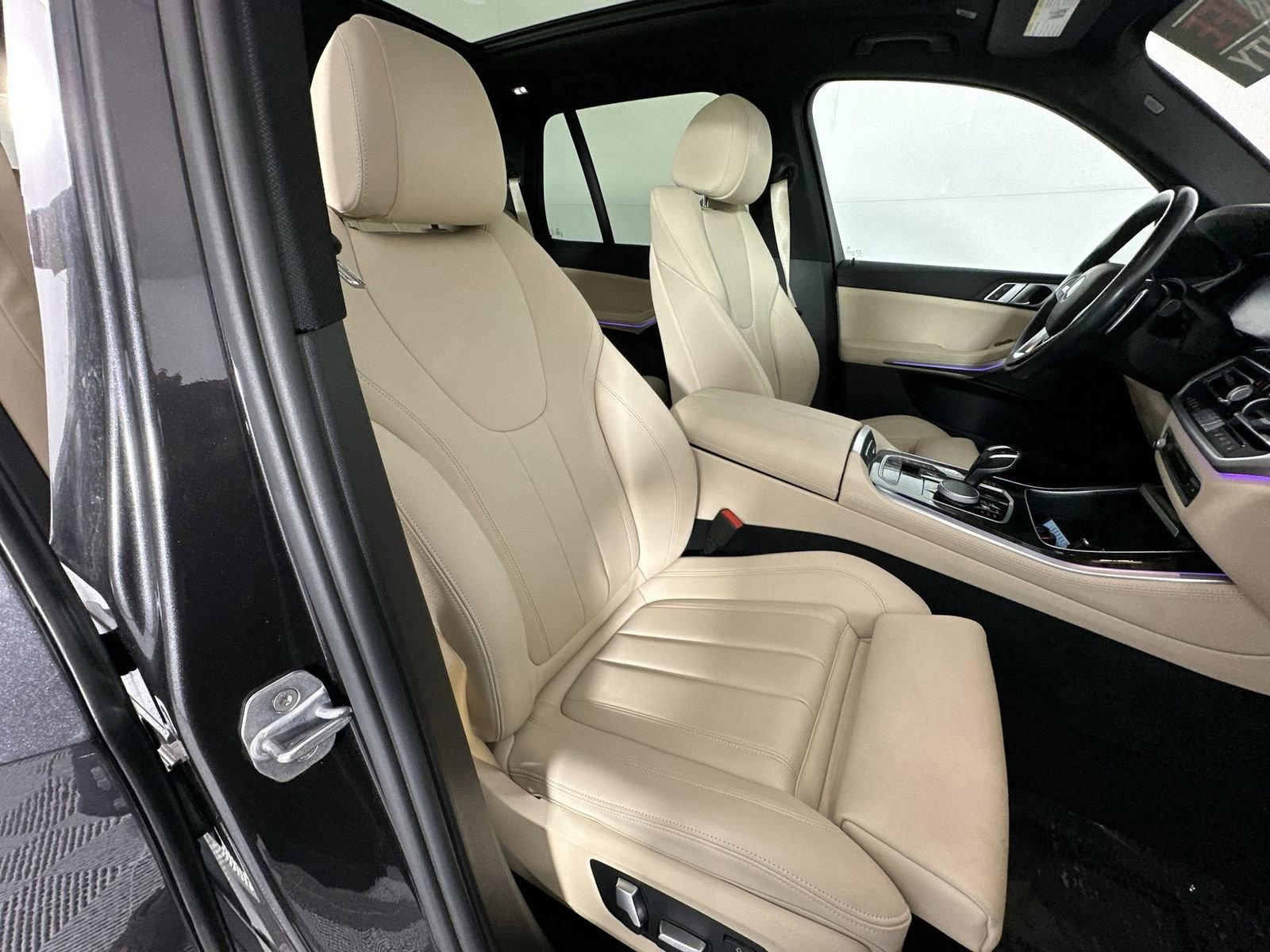 Used 2019 BMW X5 xDrive40i w/ Convenience Package AWD/4WD image 27