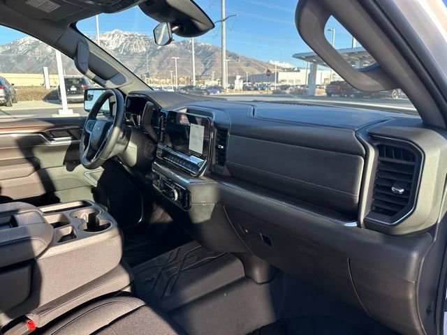 Certified 2024 Chevrolet Silverado 1500 LT w/ Z71 Off-Road Package image 18