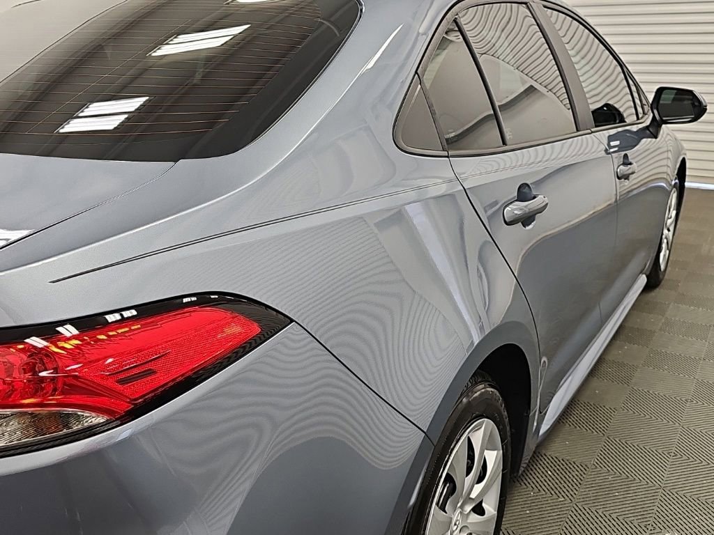Used 2024 Toyota Corolla LE FWD image 6