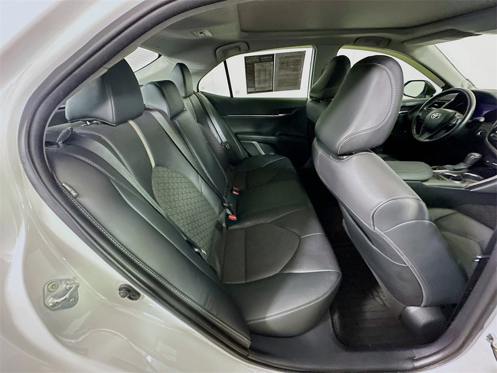 Used 2021 Toyota Camry XSE w/ Navigation Package image 11