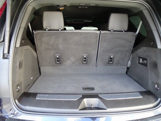 Certified 2023 Cadillac Escalade Premium Luxury image 22