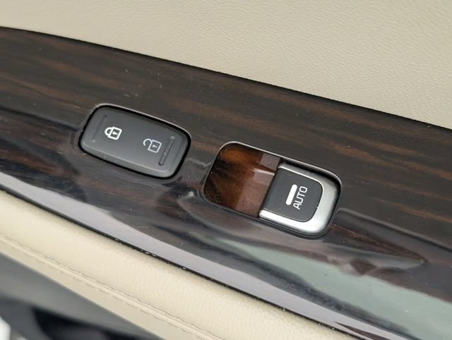 Used 2020 Kia Sorento LX w/ LX I4 Convenience Package FWD image 33