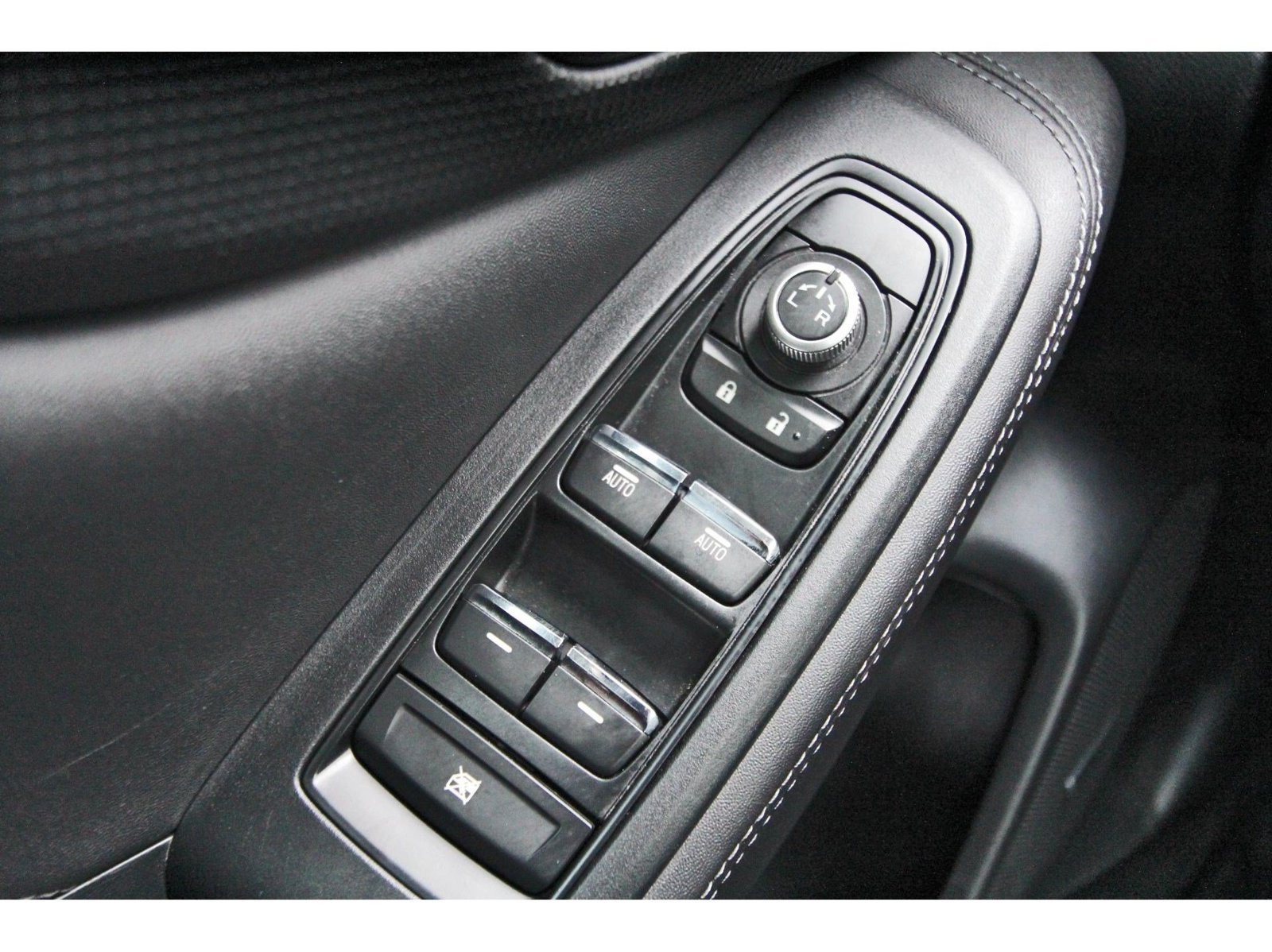 Certified 2024 Subaru Forester Touring AWD/4WD image 21