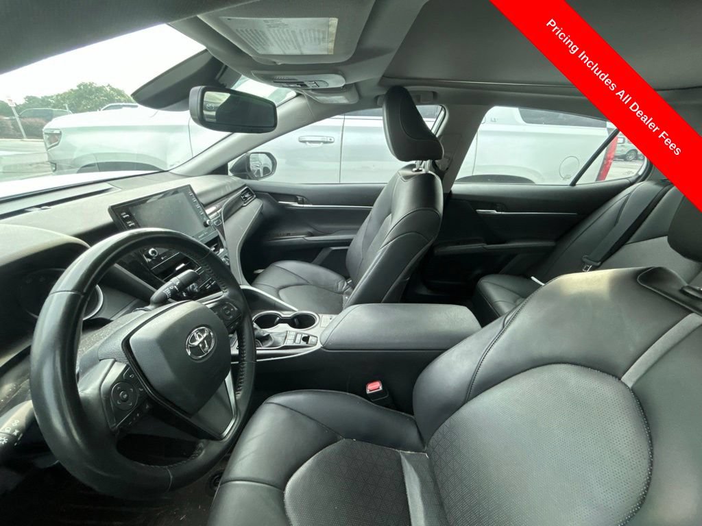 Used 2023 Toyota Camry XSE FWD image 8