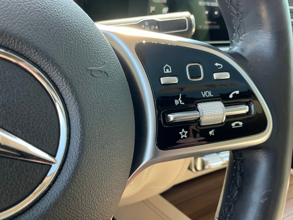 Used 2023 Mercedes-Benz GLS 450 4MATIC image 33