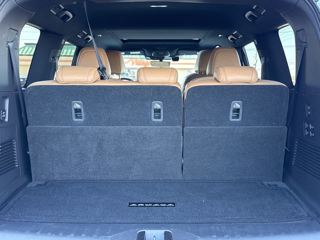 Certified 2025 Nissan Armada Platinum Reserve image 12