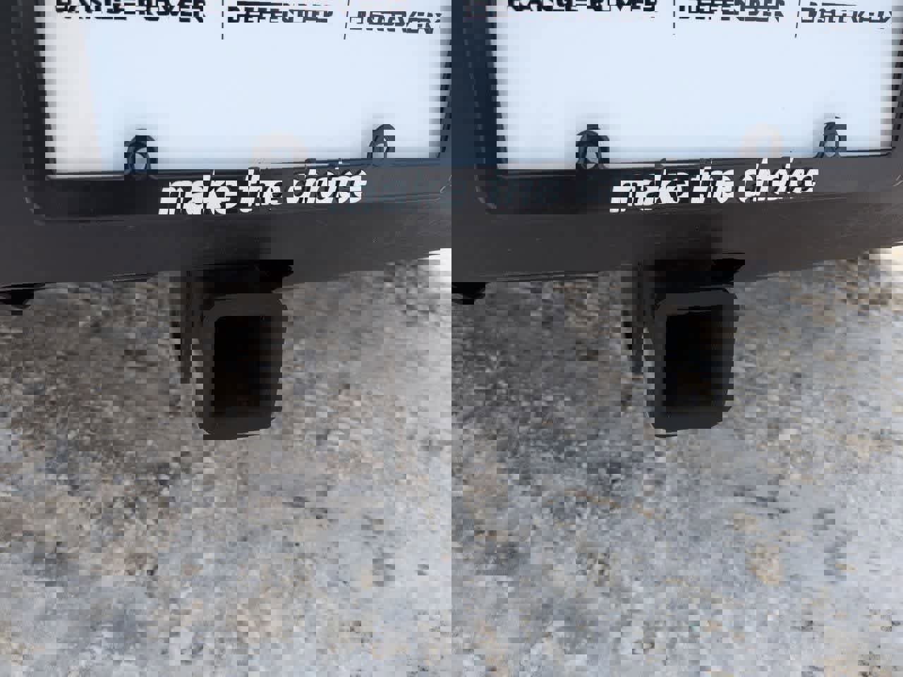 Used 2023 Porsche Macan Turbo image 36