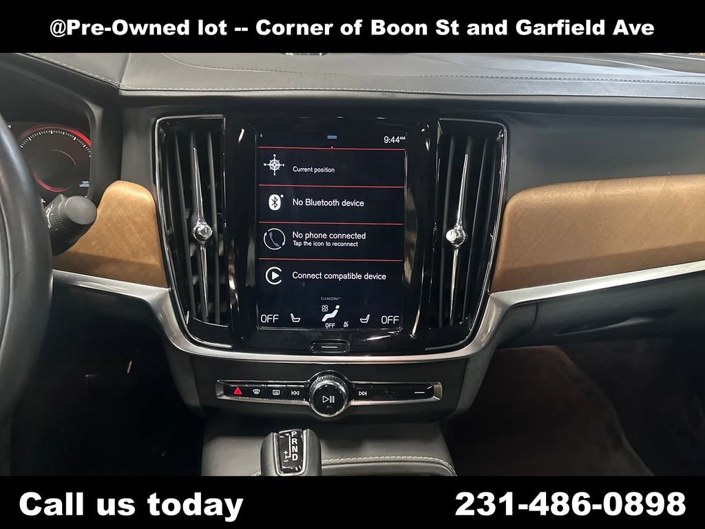 Used 2017 Volvo S90 T6 Inscription w/ Vision Package AWD/4WD image 18