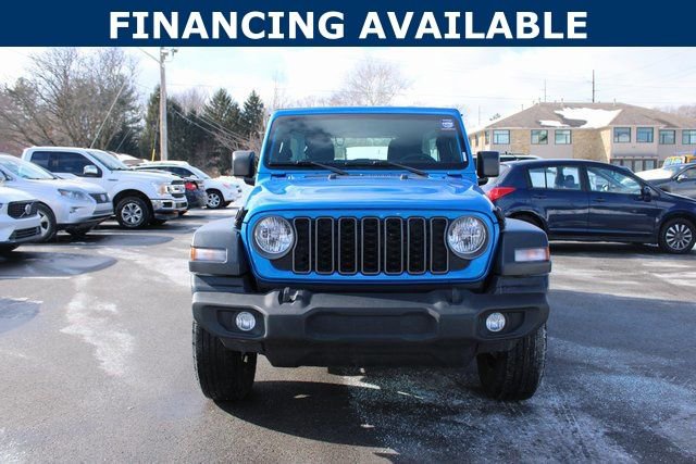 Used 2025 Jeep Wrangler Sport image 3