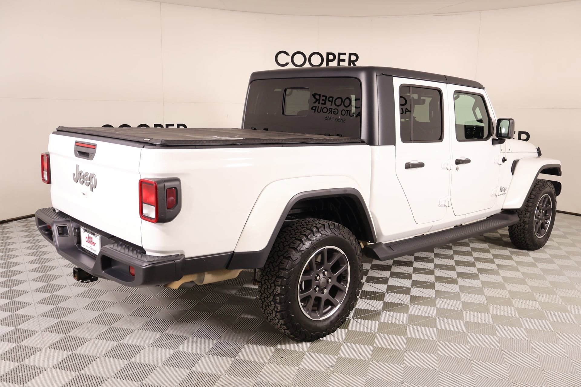 Used 2022 Jeep Gladiator Overland w/ Popular Equipment Package AWD/4WD image 20