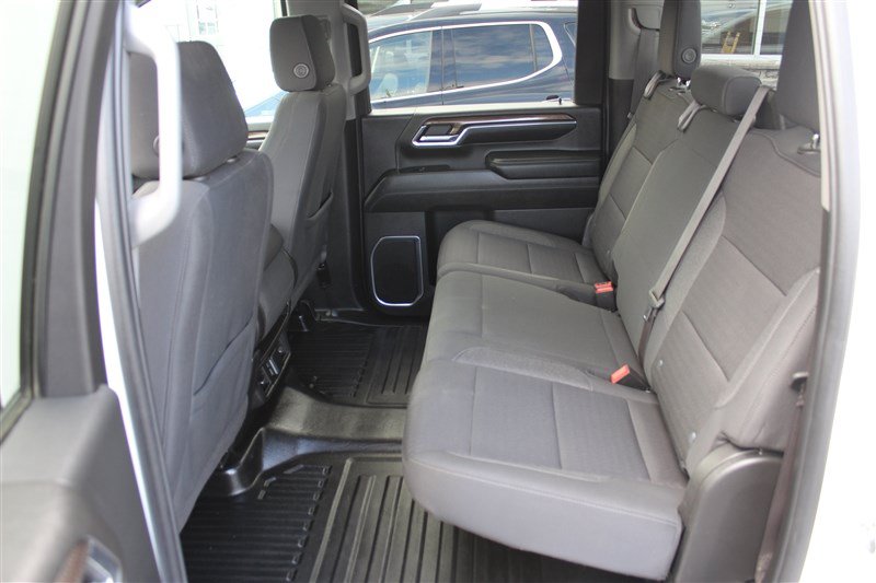 Used 2024 Chevrolet Silverado 2500 LT w/ Convenience Package AWD/4WD image 18
