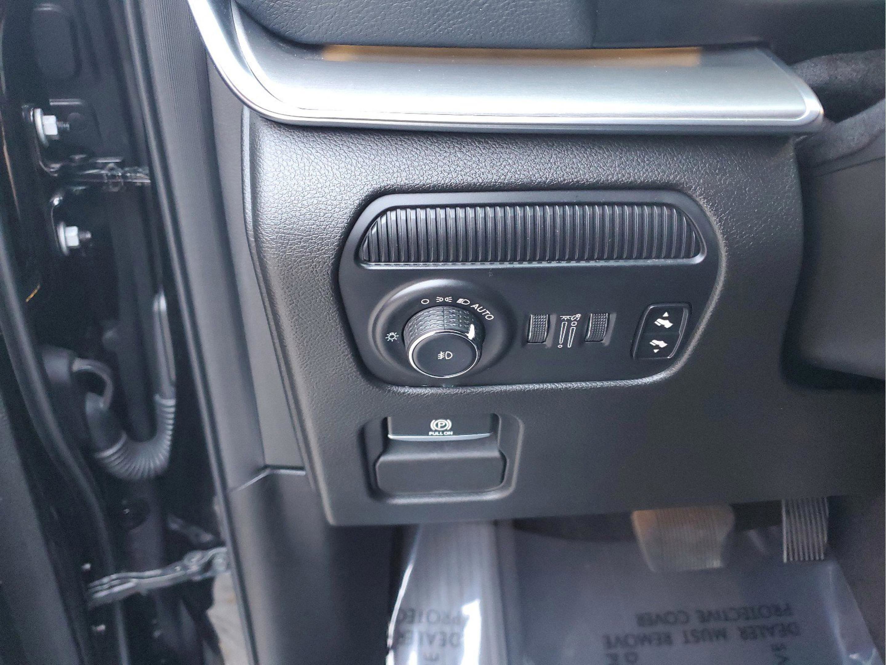 Used 2023 Jeep Wagoneer Series II image 28