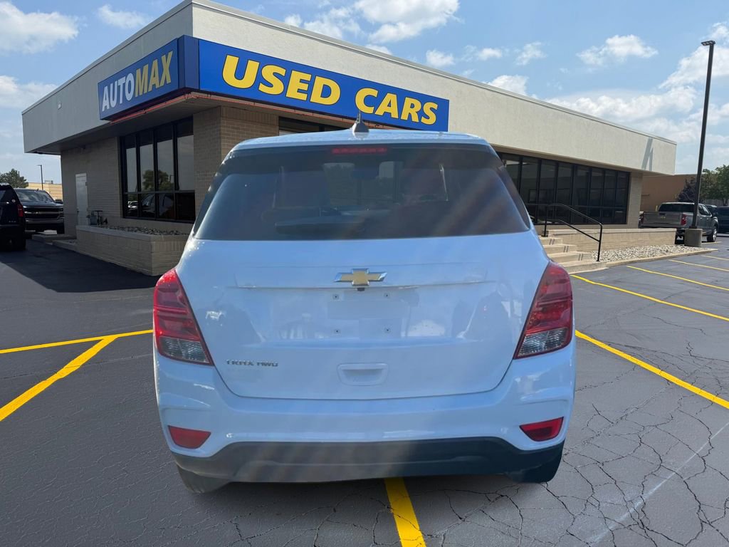 Used 2021 Chevrolet Trax LS w/ Tint and Cruise Package image 24