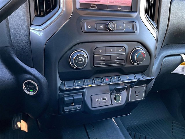 New 2026 Chevrolet Silverado 1500 Custom Trail Boss w/ LPO, Dark Essentials Package image 14