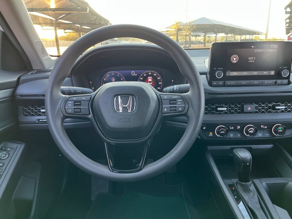 Certified 2025 Honda Accord SE image 15
