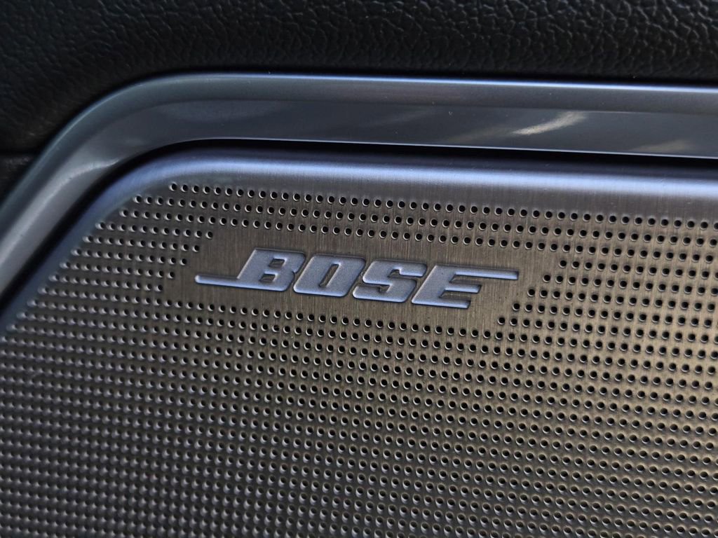 Used 2025 Chevrolet Silverado 3500 High Country w/ Technology Package image 9