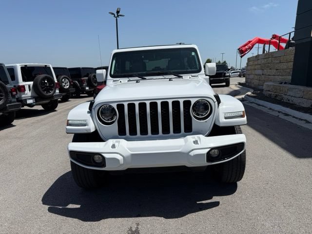 Used 2023 Jeep Wrangler Unlimited Sahara AWD/4WD image 8