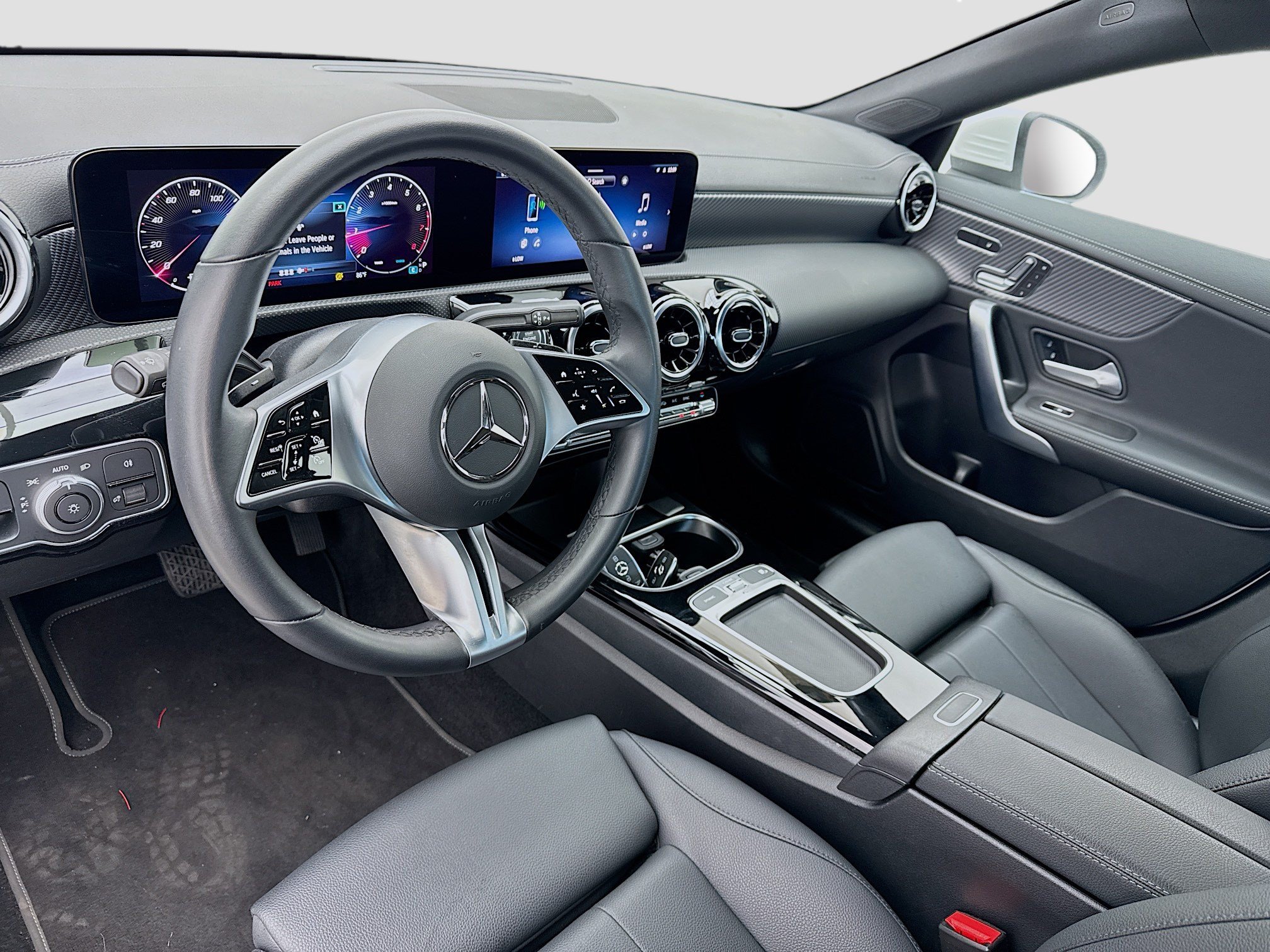 Used 2026 Mercedes-Benz CLA 250 image 7