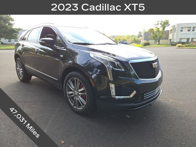 Certified 2023 Cadillac XT5 Sportv