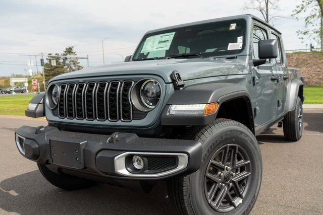 New 2026 Jeep Gladiator Sport AWD/4WD image 1
