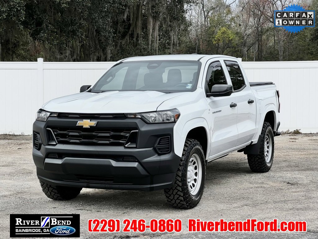 Used 2024 Chevrolet Colorado W/T image 1