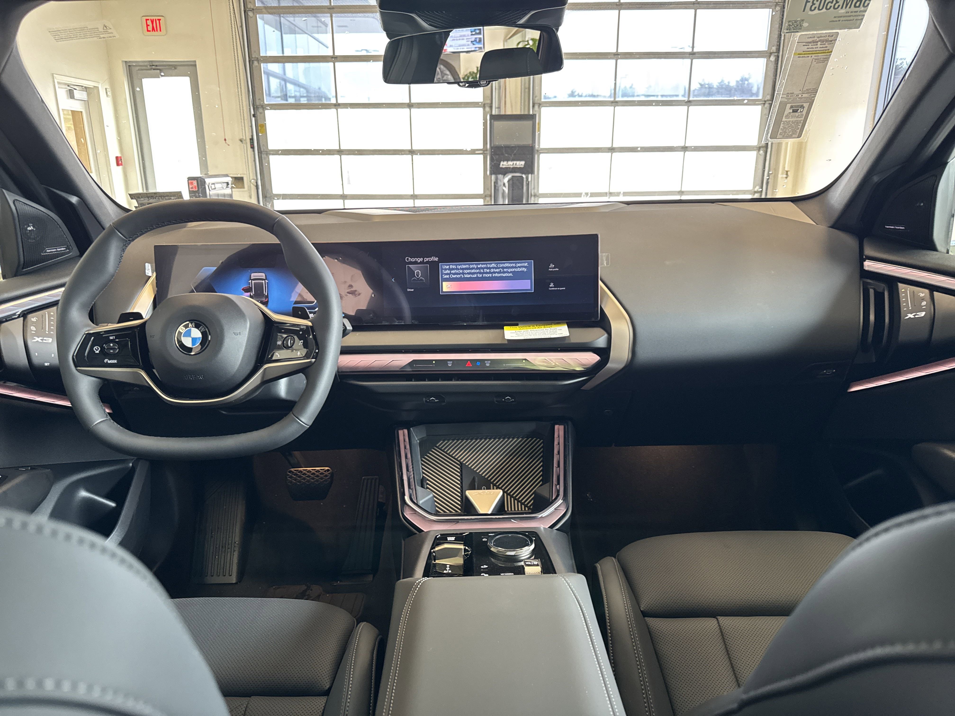 Used 2025 BMW X3 xDrive30i w/ Convenience Package image 18