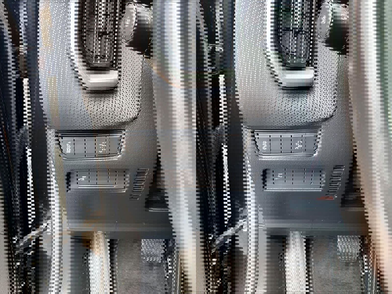 Used 2024 MAZDA CX-50 AWD 2.5 S w/ Preferred Package image 27