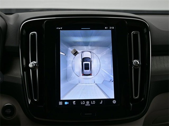 Used 2024 Volvo XC40 B5 Plus w/ Climate Package image 20