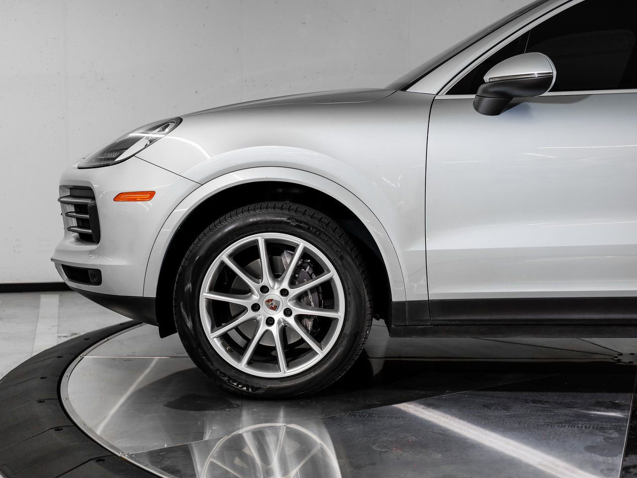 Certified 2020 Porsche Cayenne AWD/4WD image 11