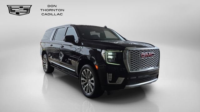 Used 2023 GMC Yukon XL Denali w/ Max Trailering Package AWD/4WD image 7