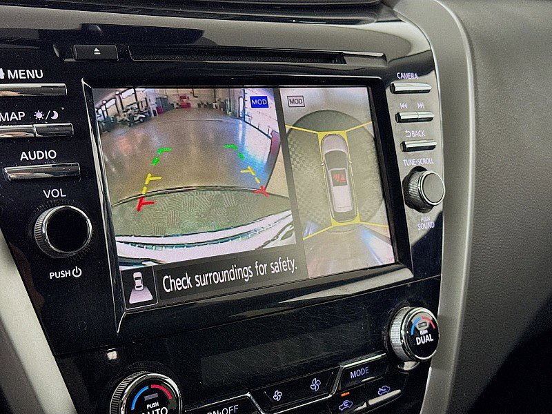 Used 2020 Nissan Murano SL image 16