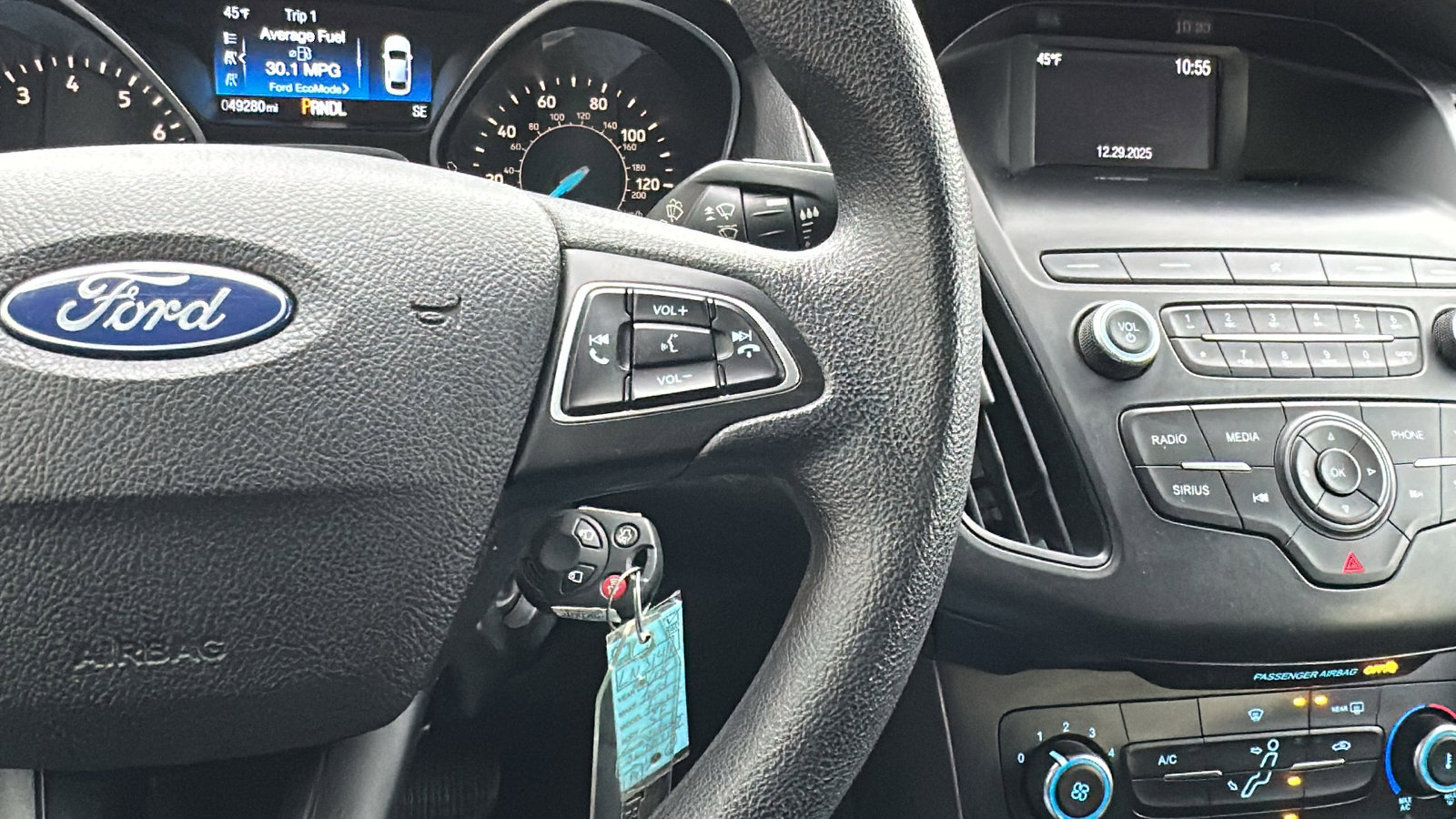 Used 2018 Ford Focus SE image 16