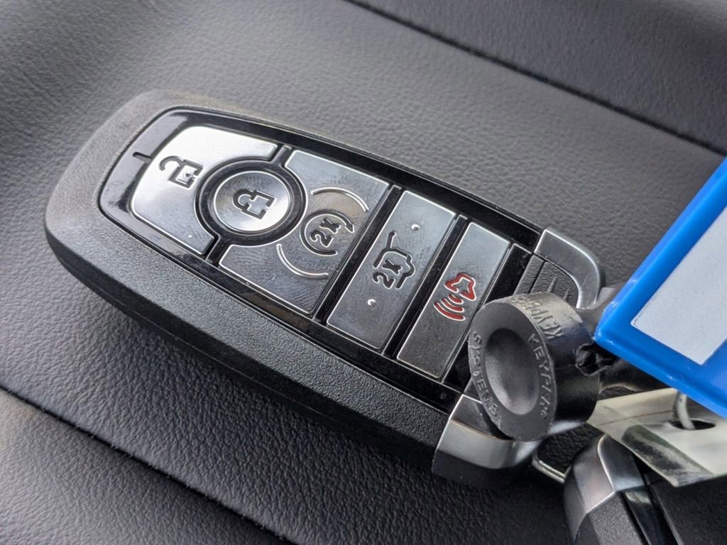 New 2025 Ford Expedition Max Platinum w/ Stealth Performance Package image 35