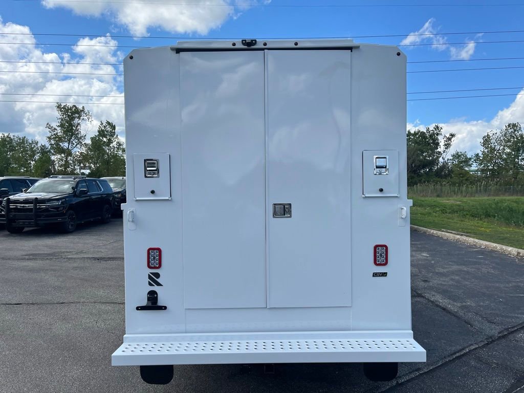 New 2025 Chevrolet Express 3500 w/ Power Convenience Package image 6