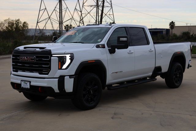 Certified 2025 GMC Sierra 3500 AT4 w/ Technology Package image 3