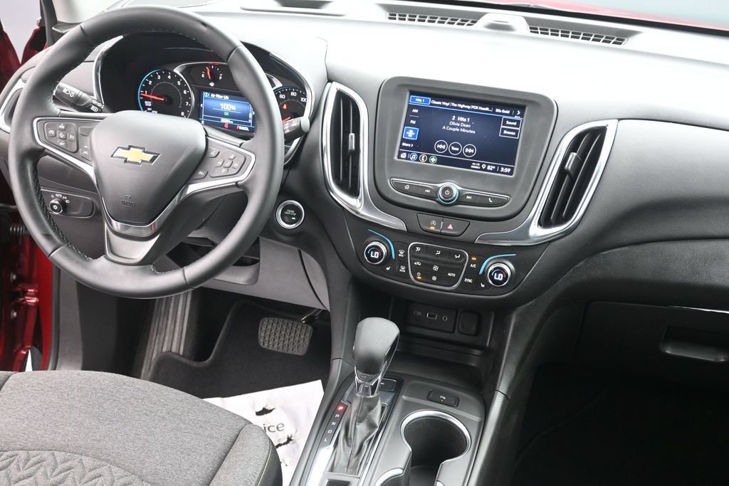 Used 2024 Chevrolet Equinox LT AWD/4WD image 14