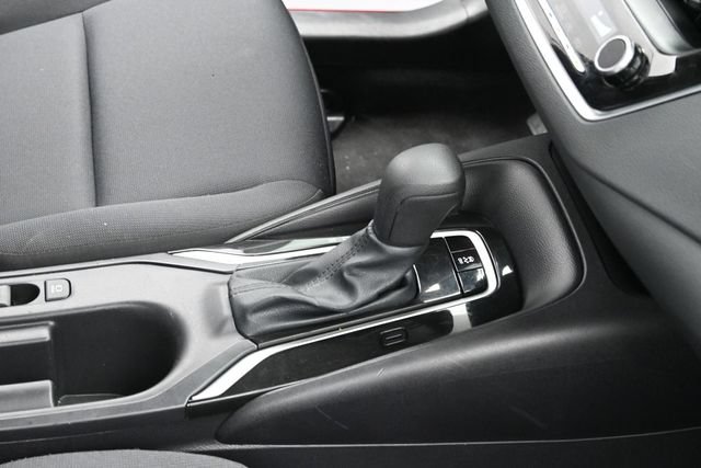 Used 2025 Toyota Corolla LE FWD image 37